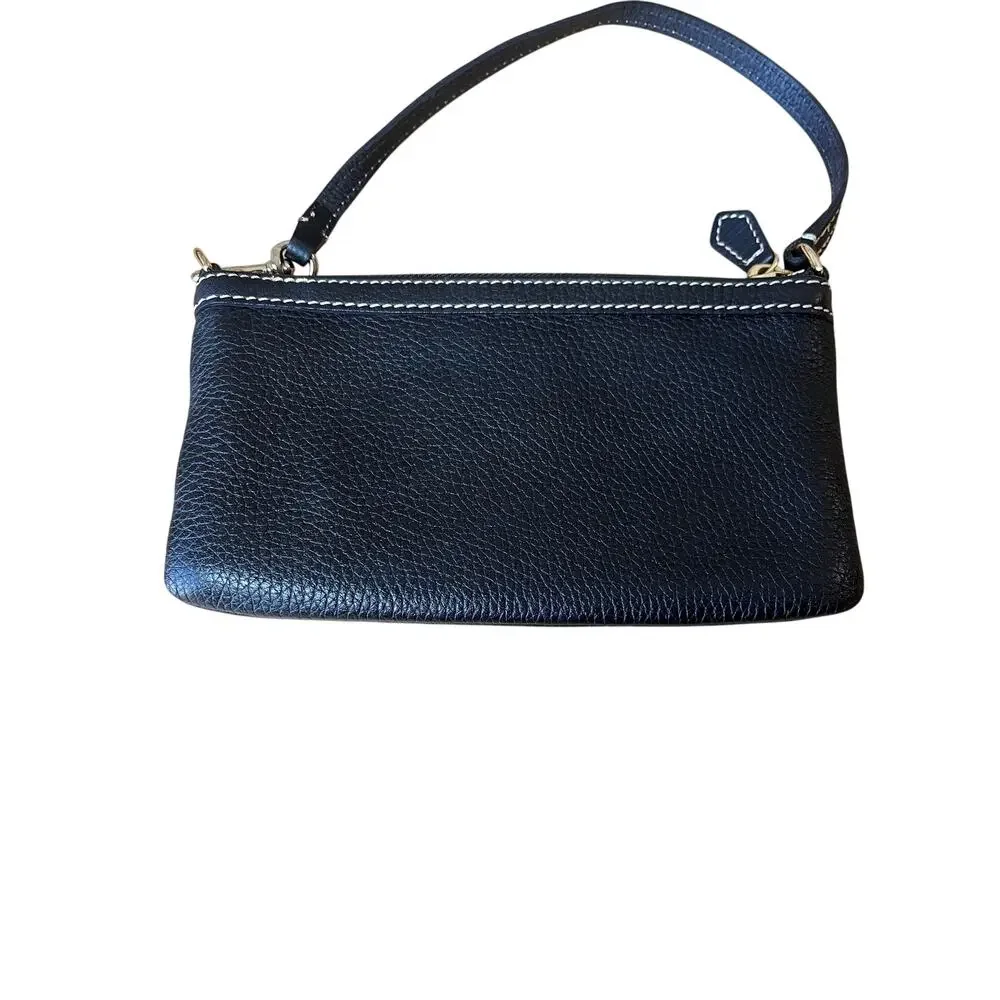 Dooney & Bourke | Pebble Grain Slim Wristlet in Black Leather
